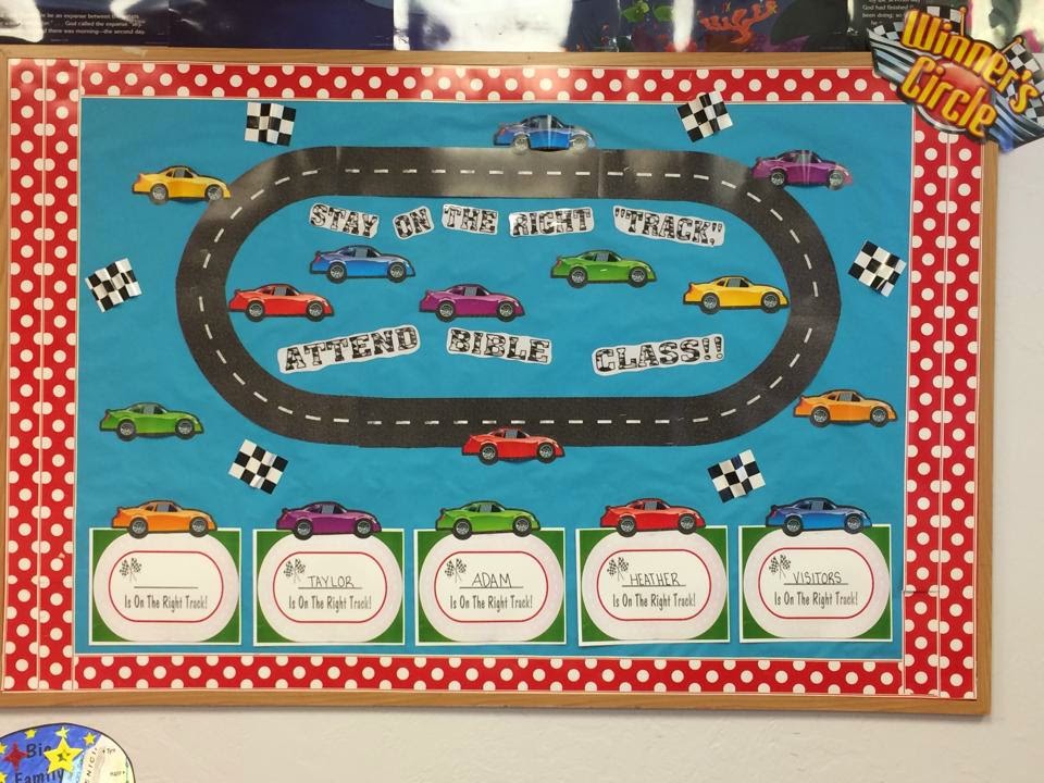 RACEWAY ATTENDANCE CHART AND BULLETIN BOARD